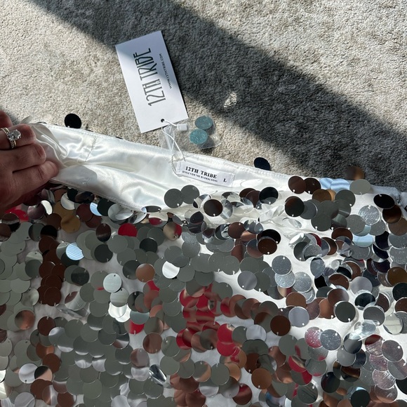 Silver Disco Sequin Mini Skirt - Picture 2 of 4